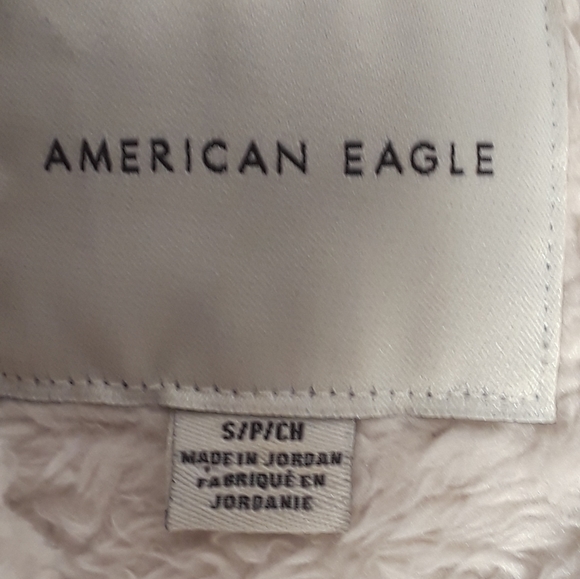 American Eagle Fleece like hooded pullover - Picture 5 of 6